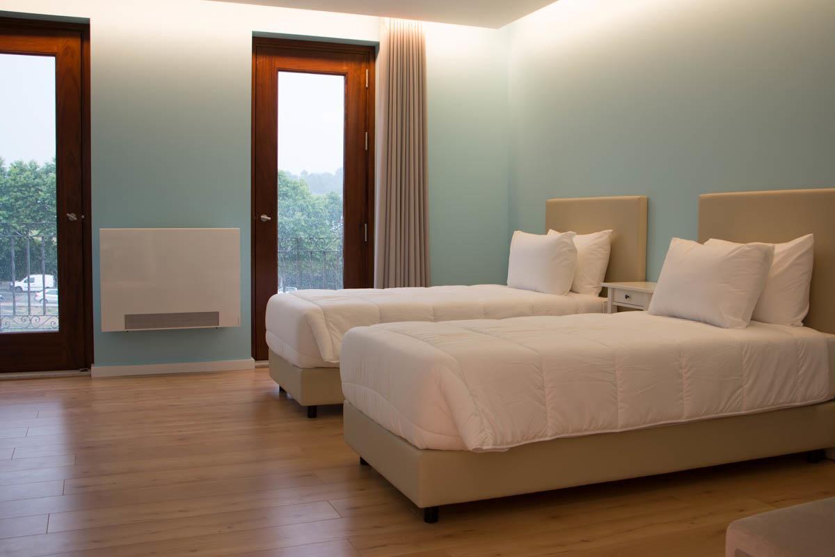 Feira Hostel & Suites Santa Maria da Feira Exteriör bild